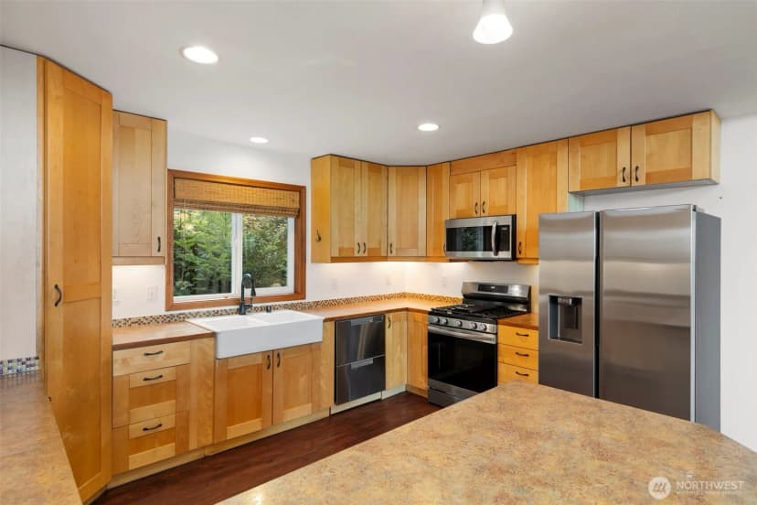 Property photo for 6698 Crimson Sky Loop, Seabeck photo 16