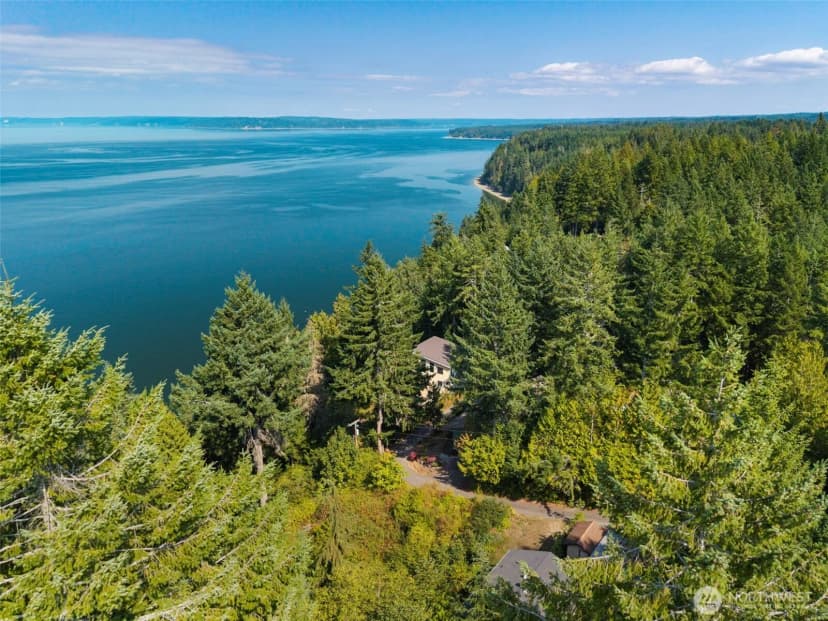Property photo for 6698 Crimson Sky Loop, Seabeck photo 4