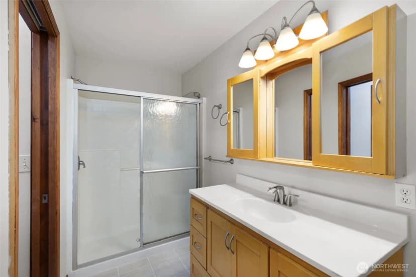 Property photo for 6698 Crimson Sky Loop, Seabeck photo 24