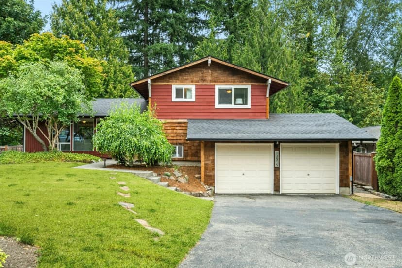 Property photo for 10816 Ne 154th Place, Bothell