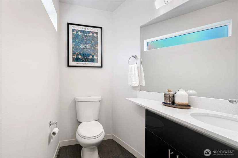 Property photo for 8853 Stone Avenue N, Seattle photo 9