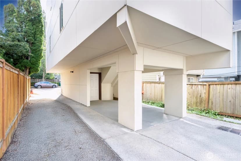 Property photo for 8853 Stone Avenue N, Seattle photo 21