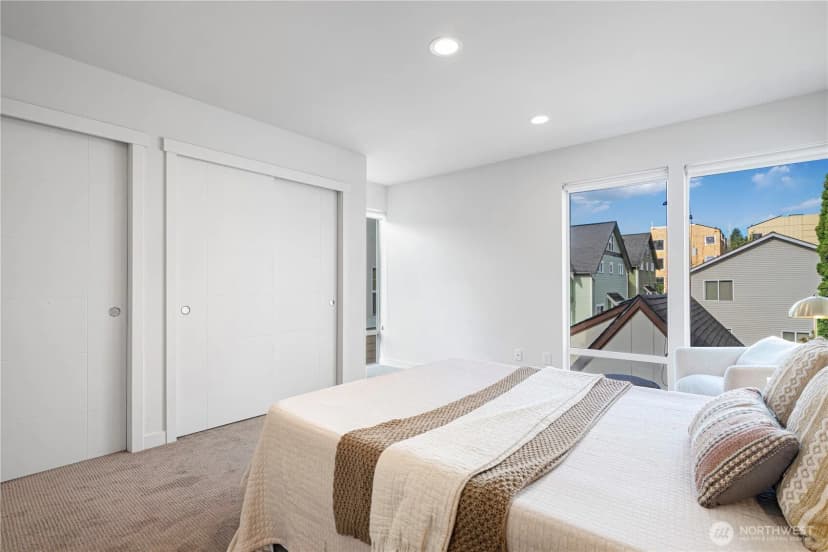 Property photo for 8853 Stone Avenue N, Seattle photo 12