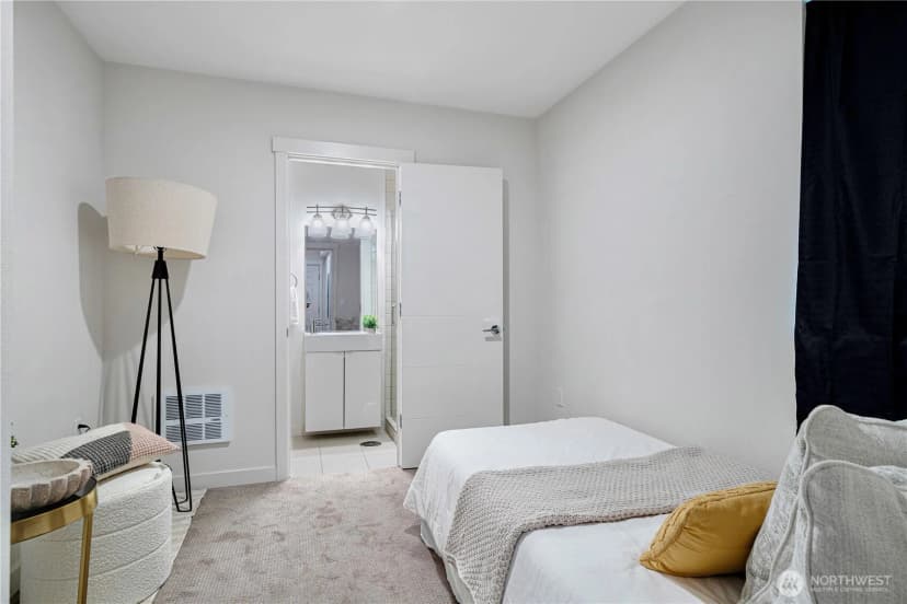 Property photo for 8853 Stone Avenue N, Seattle photo 19