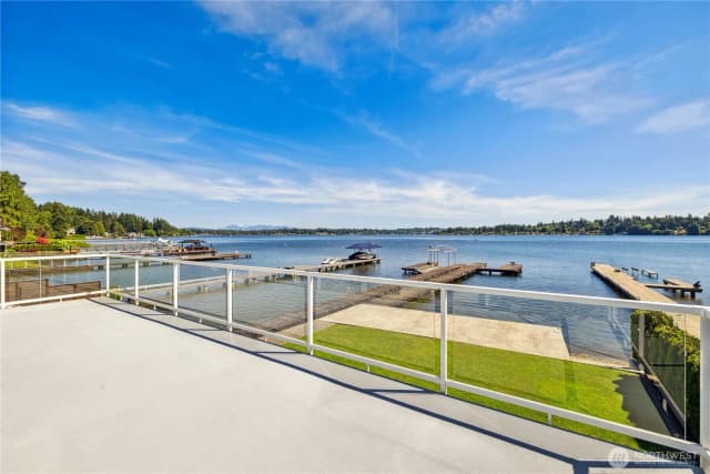 Property photo for 9928 Vernon Rd, Lake Stevens photo 4