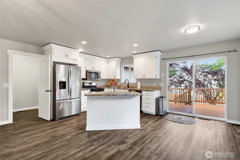 Property photo for 3224 Carrington Way, Bellingham photo 9