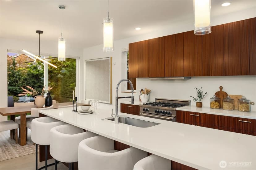 Property photo for 752 N 73rd Street, Seattle photo 13