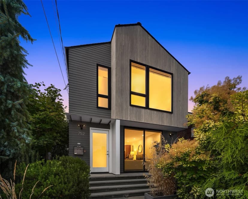 Property photo for 752 N 73rd Street, Seattle photo 39