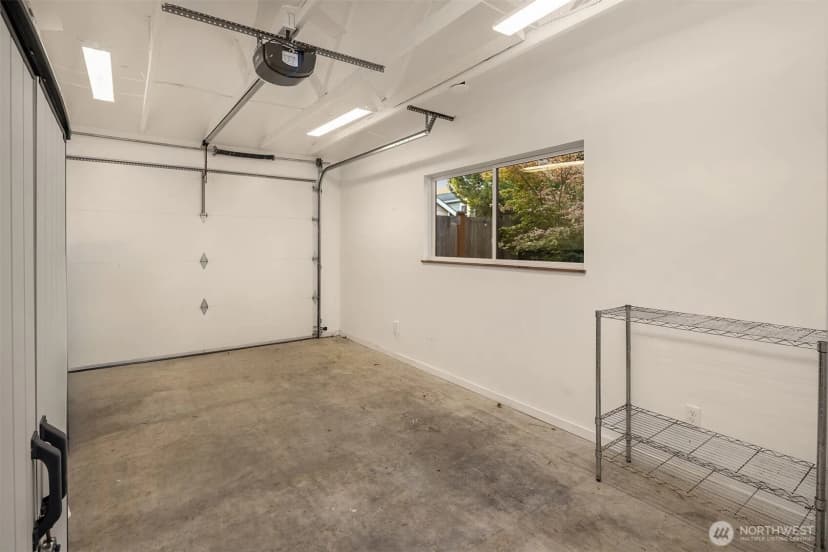 Property photo for 752 N 73rd Street, Seattle photo 36