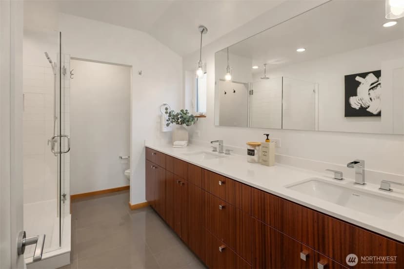 Property photo for 752 N 73rd Street, Seattle photo 22