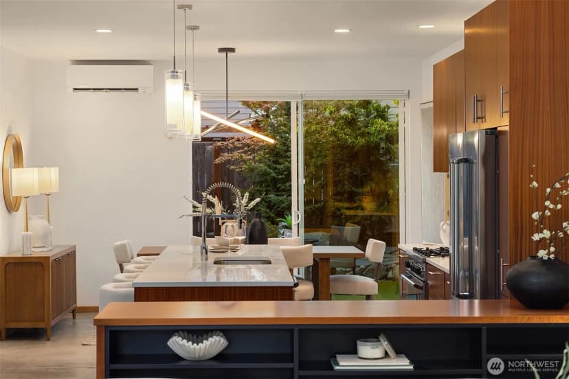 Property photo for 752 N 73rd Street, Seattle photo 17