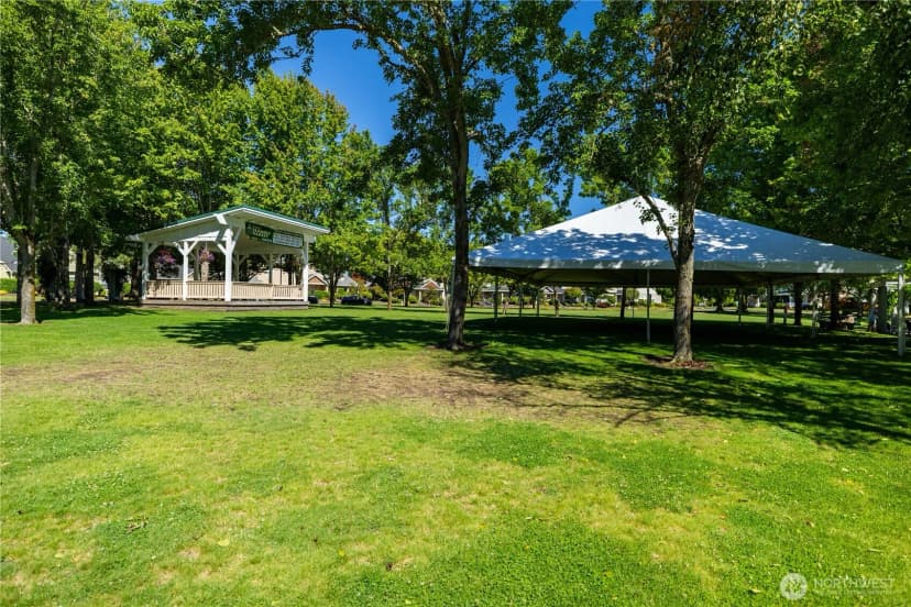 Property photo for 2137 Palisade Boulevard, Dupont photo 37