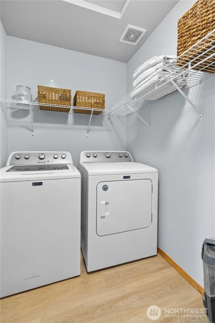 Property photo for 2137 Palisade Boulevard, Dupont photo 32