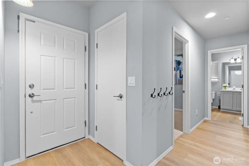 Property photo for 2137 Palisade Boulevard, Dupont photo 30