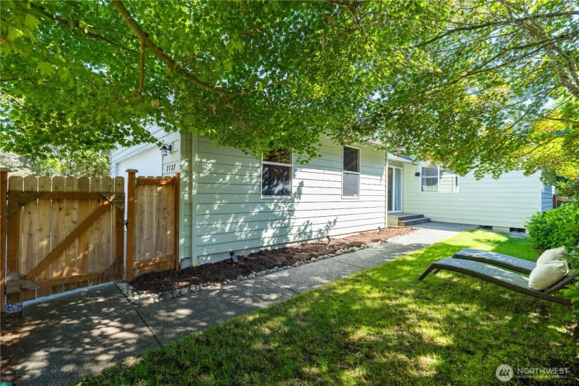 Property photo for 2137 Palisade Boulevard, Dupont photo 8