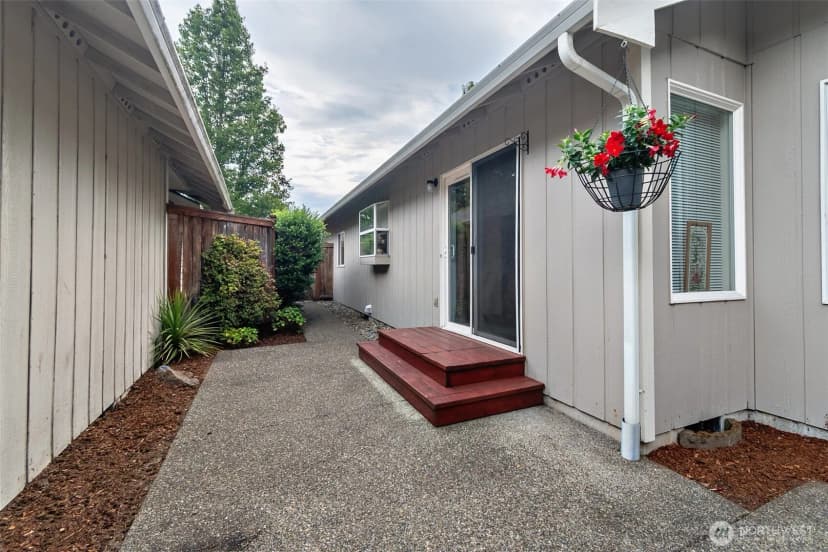 Property photo for 3715 Paddington Lane Se, Lacey photo 23