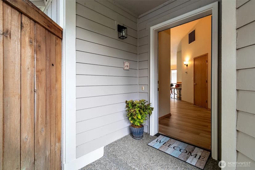 Property photo for 3715 Paddington Lane Se, Lacey photo 3