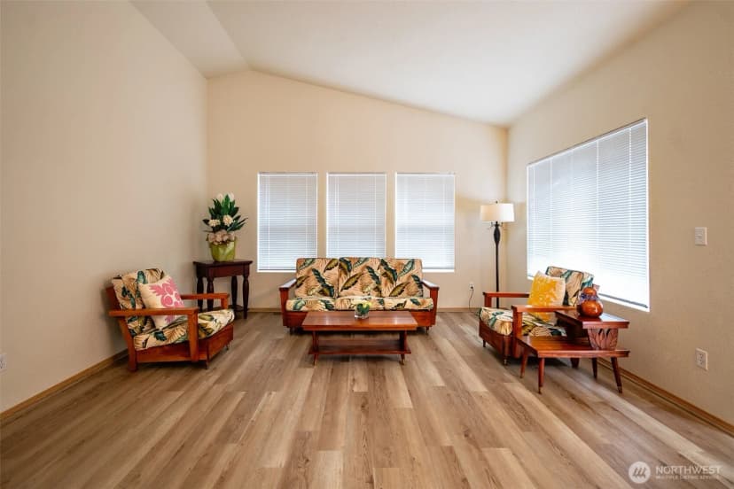 Property photo for 3715 Paddington Lane Se, Lacey photo 10
