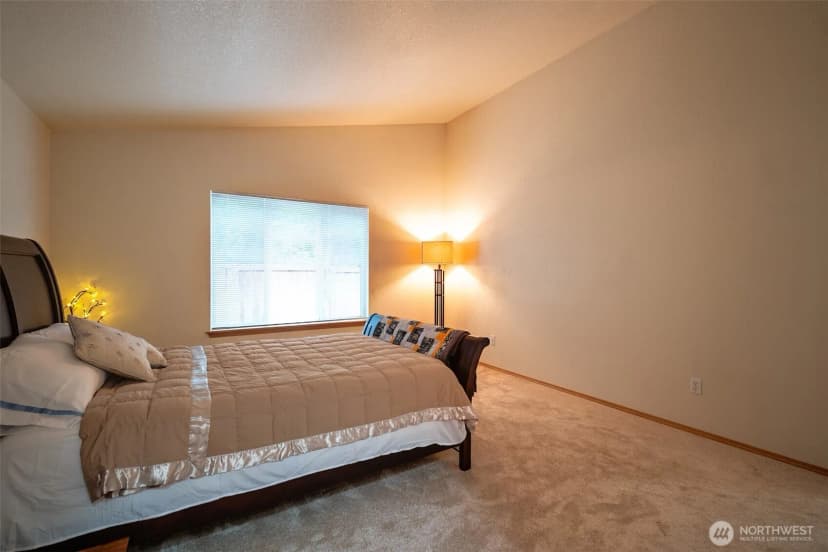 Property photo for 3715 Paddington Lane Se, Lacey photo 16