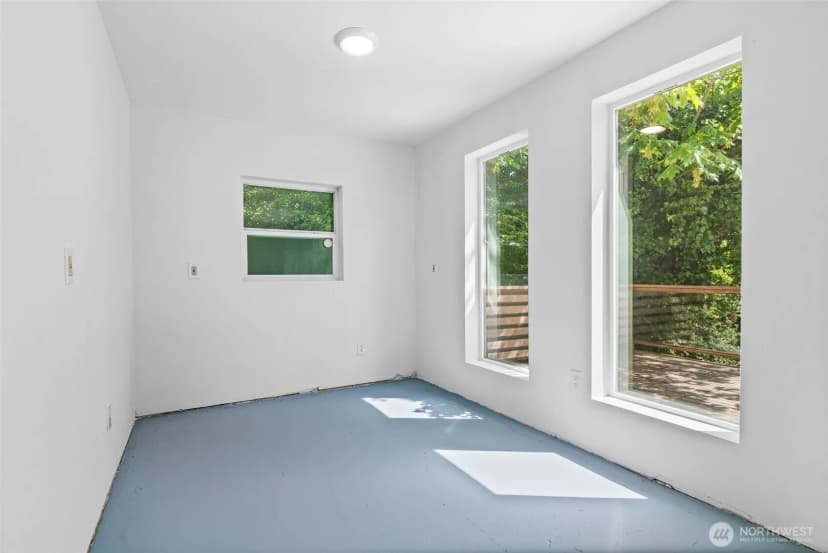 Property photo for 2615 Ne 113th Street, Seattle photo 12