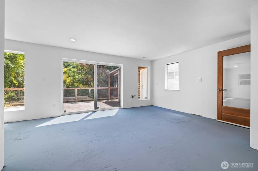 Property photo for 2615 Ne 113th Street, Seattle photo 14