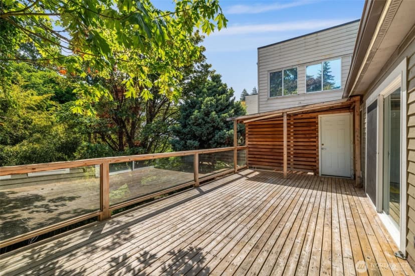 Property photo for 2615 Ne 113th Street, Seattle photo 25