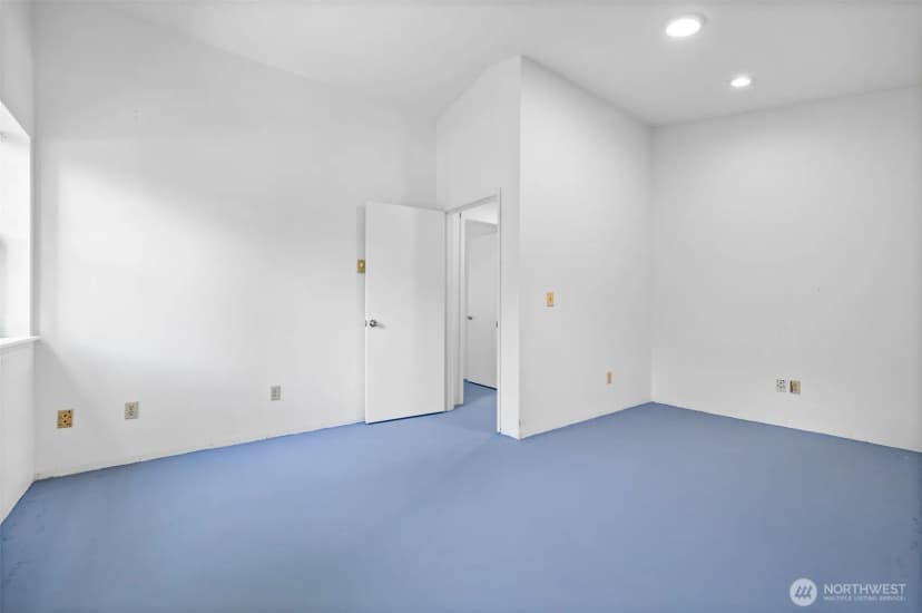 Property photo for 2615 Ne 113th Street, Seattle photo 22