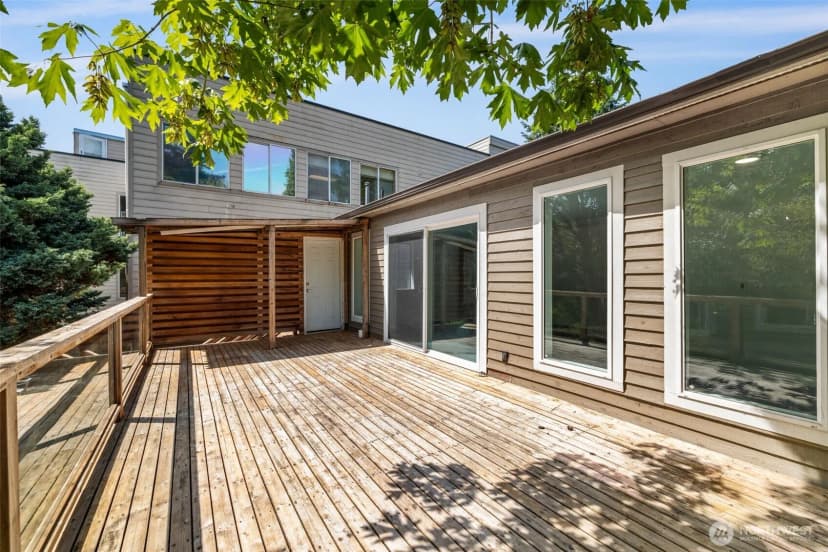 Property photo for 2615 Ne 113th Street, Seattle photo 27