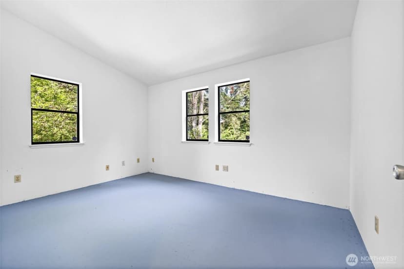 Property photo for 2615 Ne 113th Street, Seattle photo 19