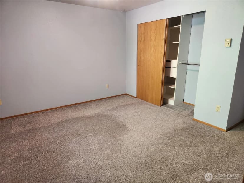 Property photo for 8040 Ne Seawind Avenue, Poulsbo photo 16