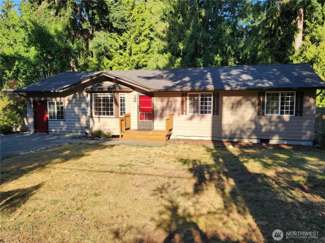 Property photo for 8040 Ne Seawind Avenue, Poulsbo photo 2