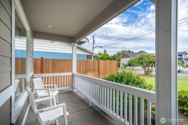 Property photo for 1201 9th Avenue Sw, Puyallup photo 2