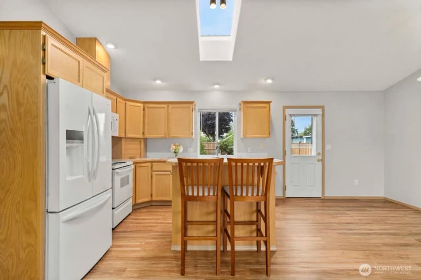 Property photo for 1201 9th Avenue Sw, Puyallup photo 9