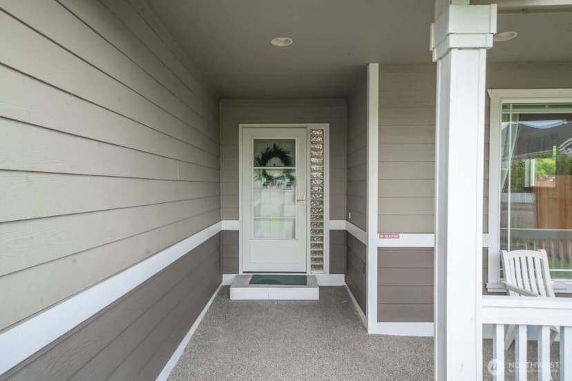 Property photo for 1201 9th Avenue Sw, Puyallup photo 3