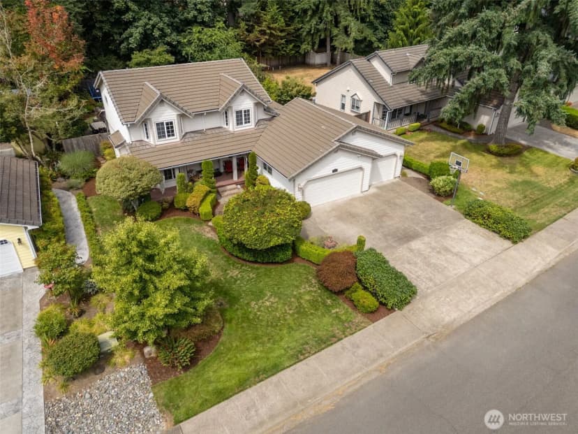 Property photo for 6111 Newport Court Sw, Olympia photo 29