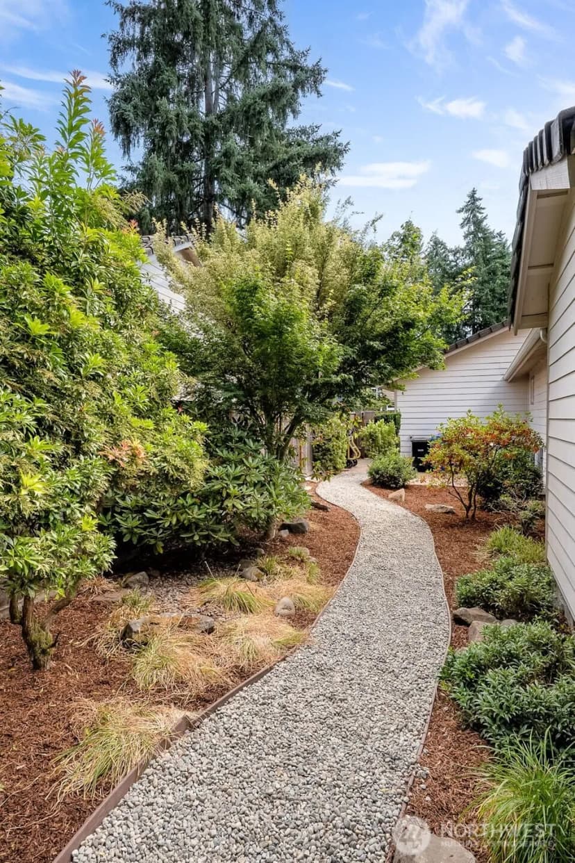 Property photo for 6111 Newport Court Sw, Olympia photo 39