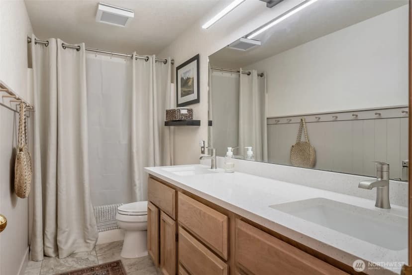Property photo for 6111 Newport Court Sw, Olympia photo 22