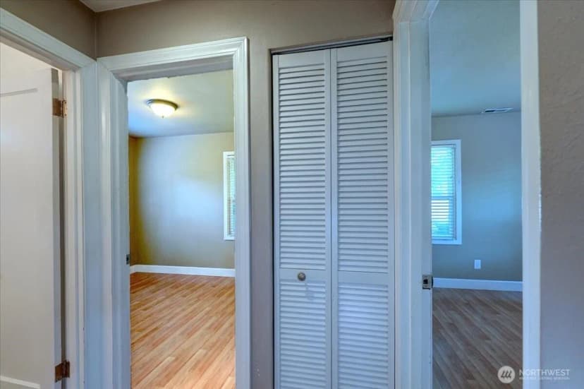 Property photo for 5333 N 47th Street, Tacoma photo 18