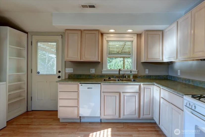 Property photo for 5333 N 47th Street, Tacoma photo 15