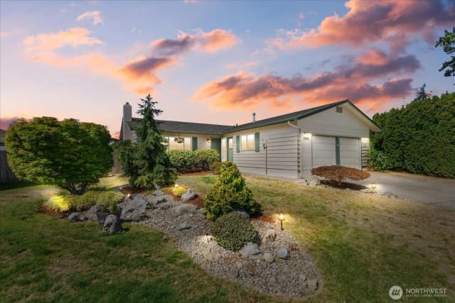 Property photo for 2003 S 301st Place, Federal Way
