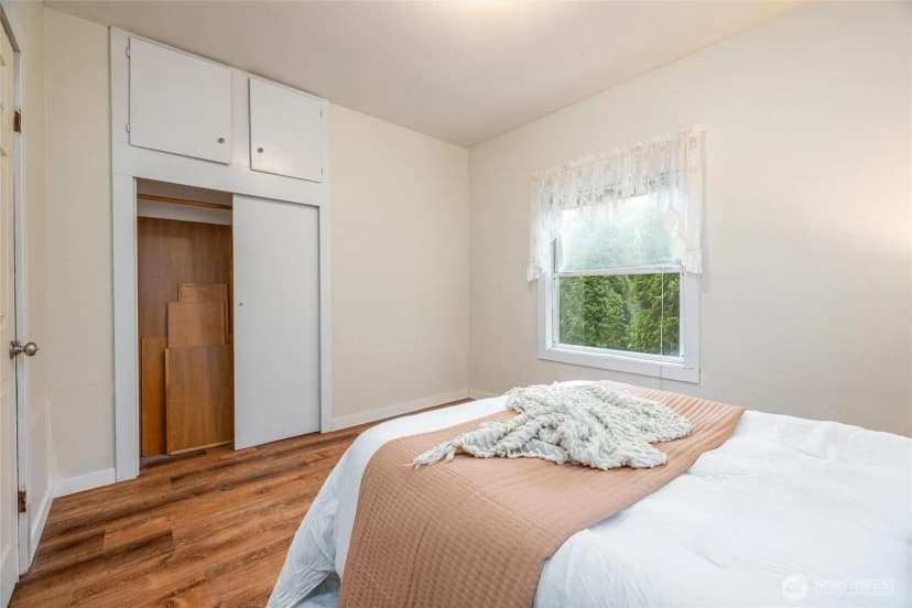 Property photo for 812 Sumas Avenue, Sumas photo 14