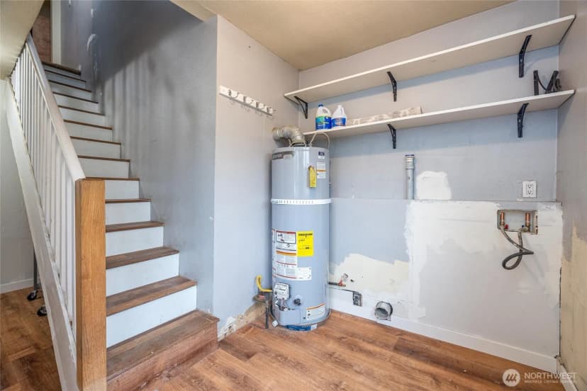 Property photo for 812 Sumas Avenue, Sumas photo 17