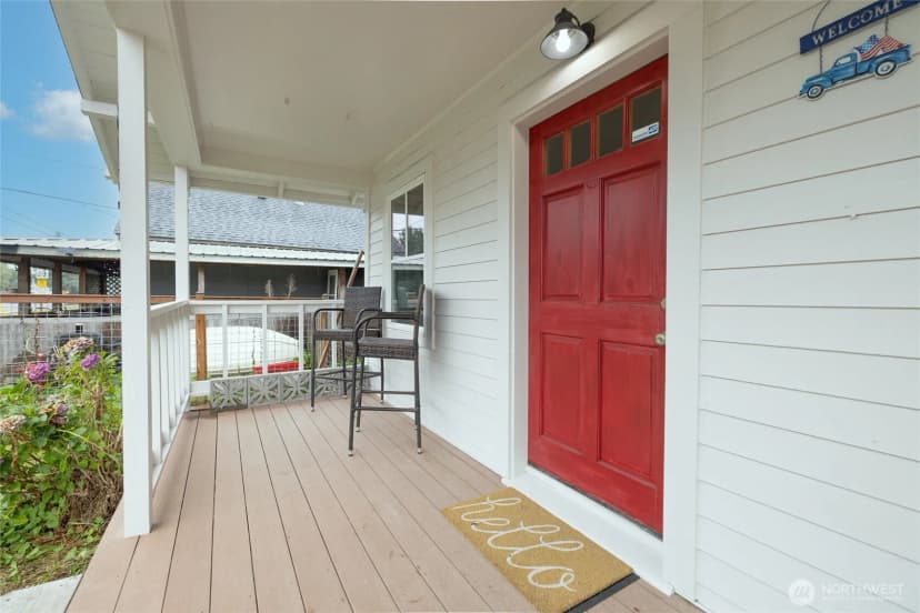 Property photo for 812 Sumas Avenue, Sumas photo 7