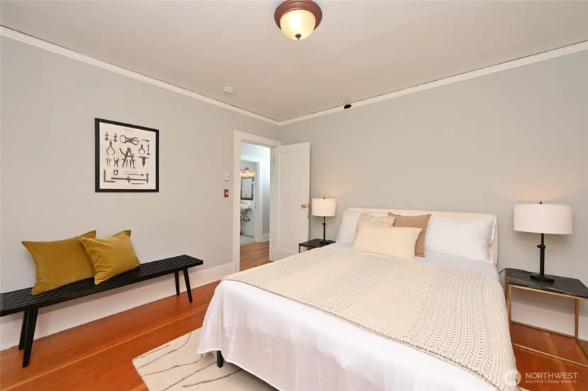 Property photo for 5220 18th Avenue Ne, Seattle photo 30