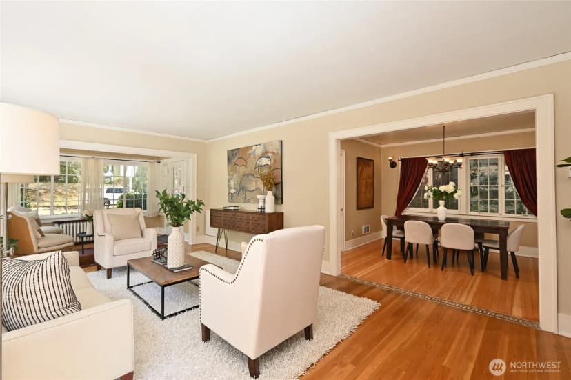 Property photo for 5220 18th Avenue Ne, Seattle photo 9
