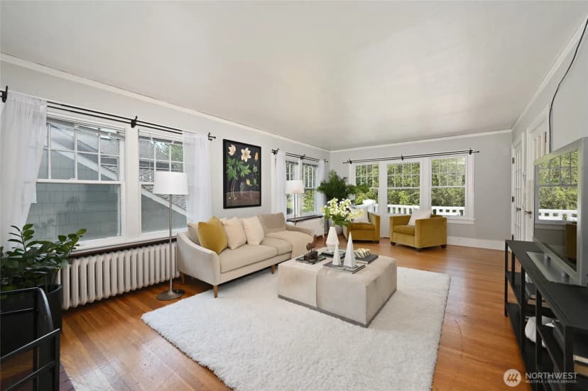 Property photo for 5220 18th Avenue Ne, Seattle photo 25