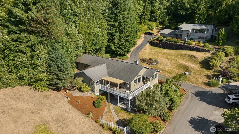 Property photo for 606 Prospect Avenue, Mukilteo photo 37