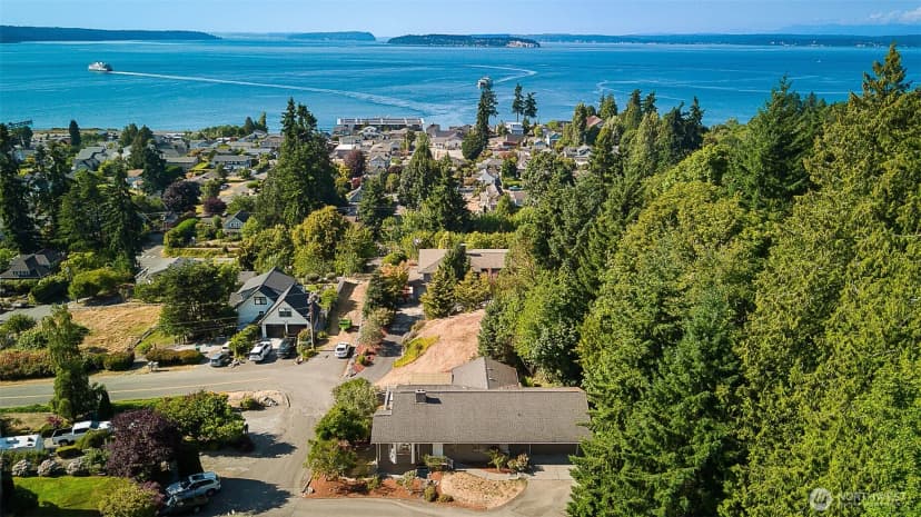 Property photo for 606 Prospect Avenue, Mukilteo photo 38