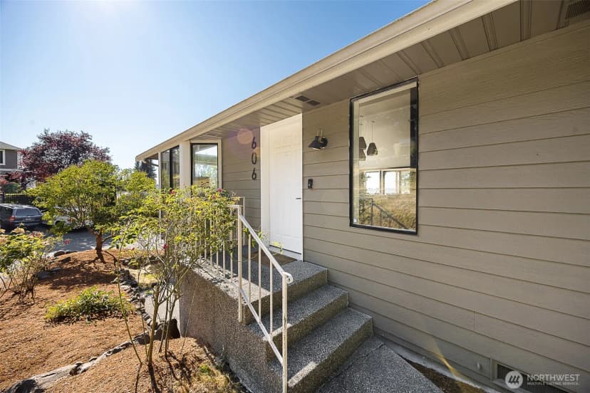 Property photo for 606 Prospect Avenue, Mukilteo photo 6
