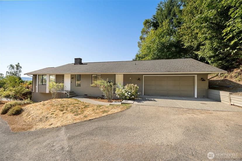 Property photo for 606 Prospect Avenue, Mukilteo photo 5